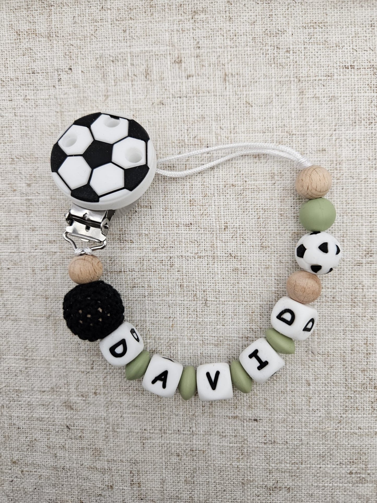 Fußball Schnullerkette & Greifling Set mit Namen – Für kleine Fußballfans - Babygeschenk mit Namen
