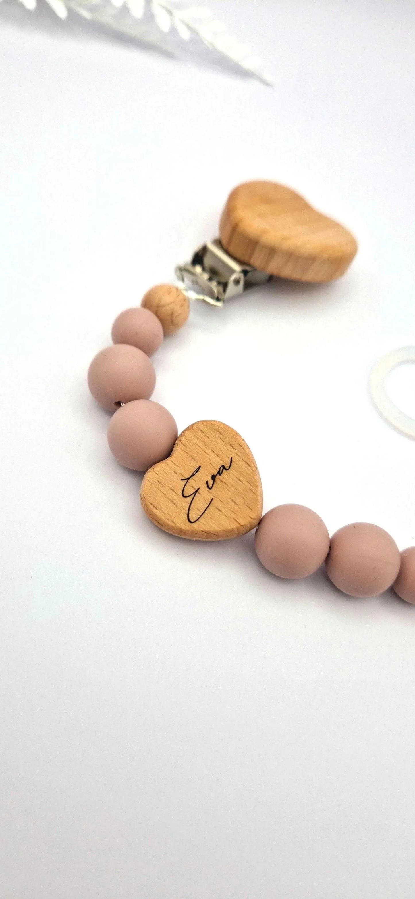 Personalisierte Schnullerkette mit Namen | Pastellrosa | Babygeschenk zur Geburt und Taufe | Handgefertigter Schnullerhalter BPA-frei | Mit Namensgravur