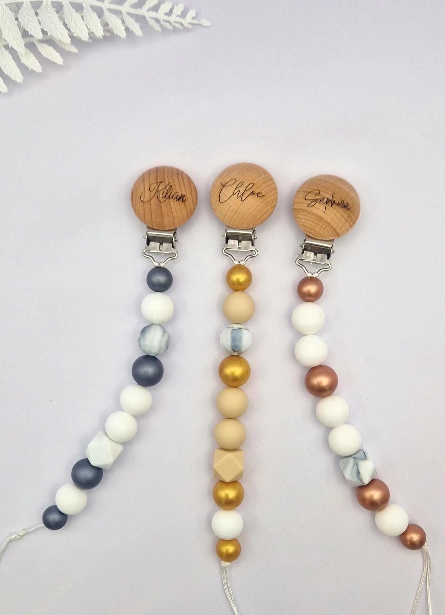 Personalisierte Schnullerkette mit Gravur | Gold, Silber, Roségold | Handgefertigt & personalisiert | Geschenk für Mädchen und Jungen