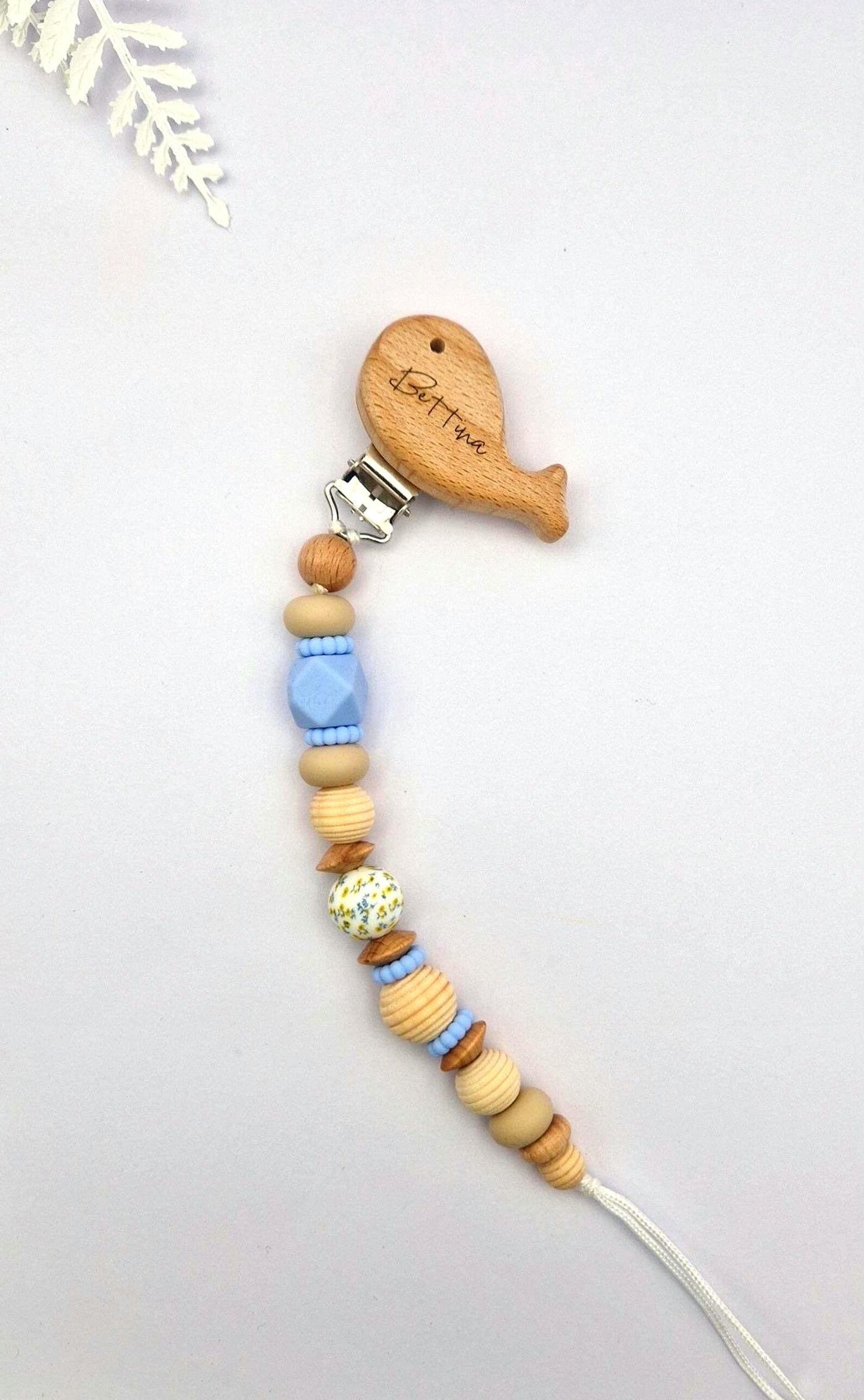 Personalisierte Schnullerkette mit Gravur | Holz & Silikon naturblau | Geschenk zur Geburt | Handgefertigte Schnullerkette für Babys