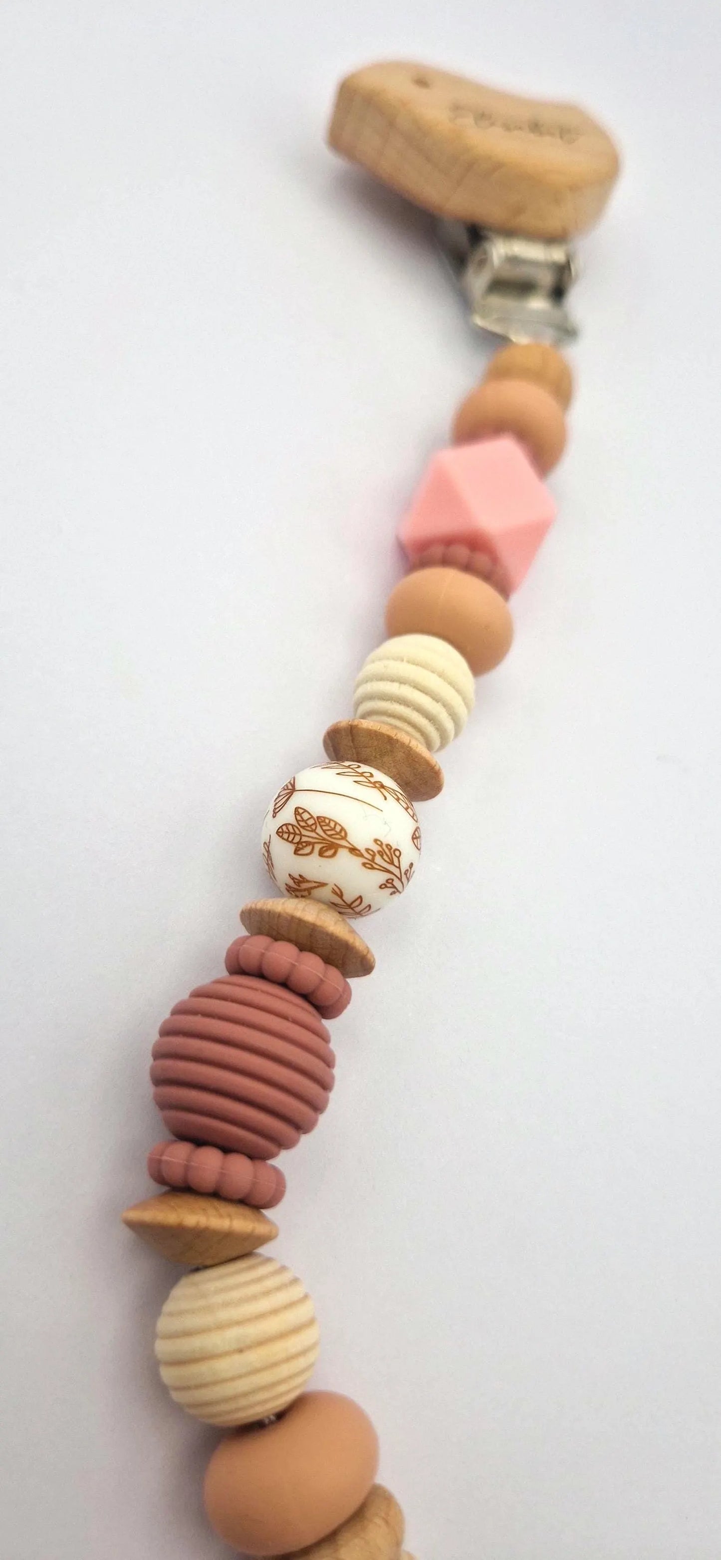 Personalisierte Schnullerkette mit Gravur | Holz & Silikon natur rosa | Geschenk zur Geburt | Handgefertigte Schnullerkette für Babys
