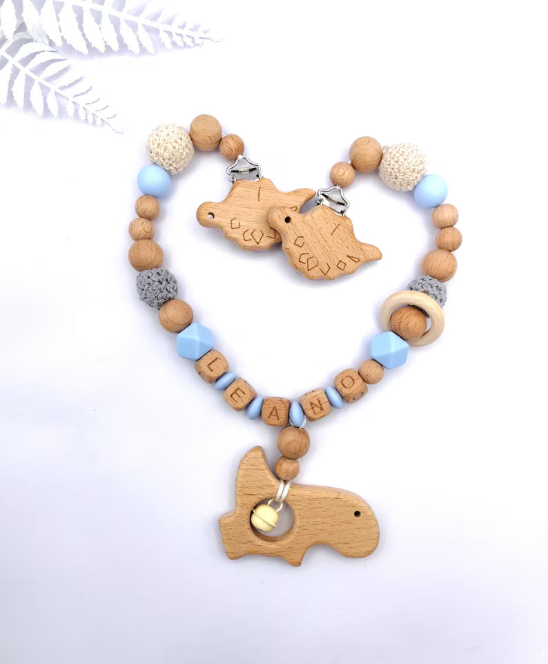 Personalisierte KINDERWAGENKETTE mit Namen: Montessori-Babyparty Geschenk aus Holz und Silikon zur Geburt oder Taufe