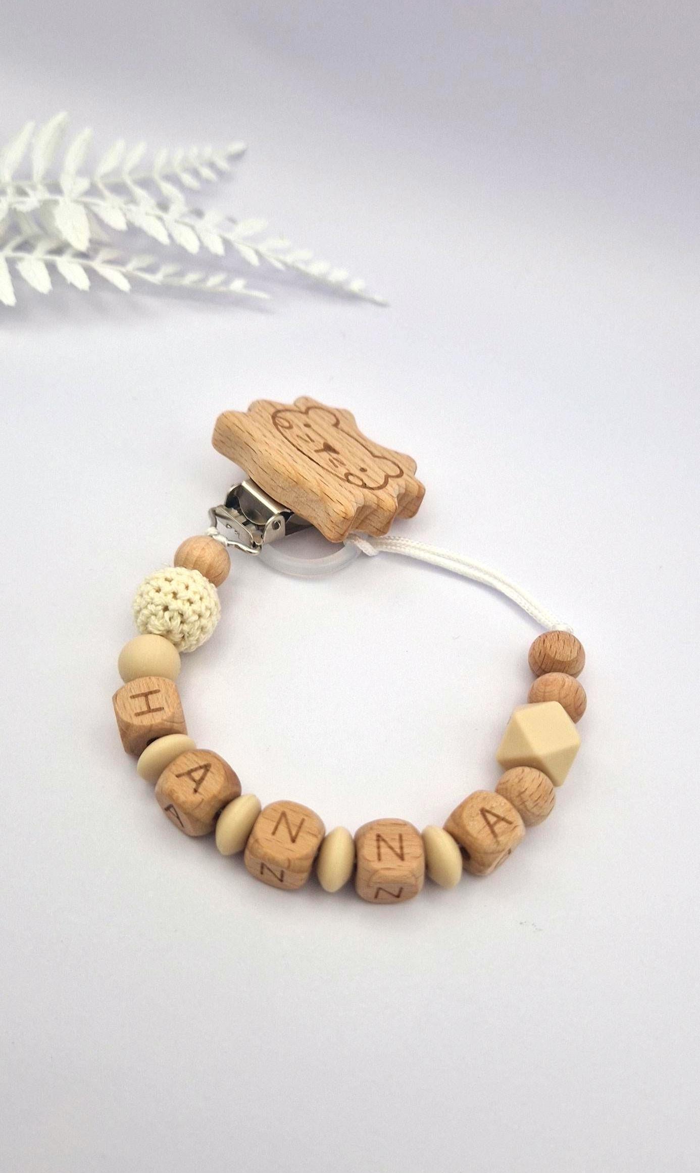 Personalisierte Schnullerkette mit Namen – liebevoll handgefertigtes Babygeschenk | Beige | Junge/Mädchen | BPA-frei | Holz & Silikon