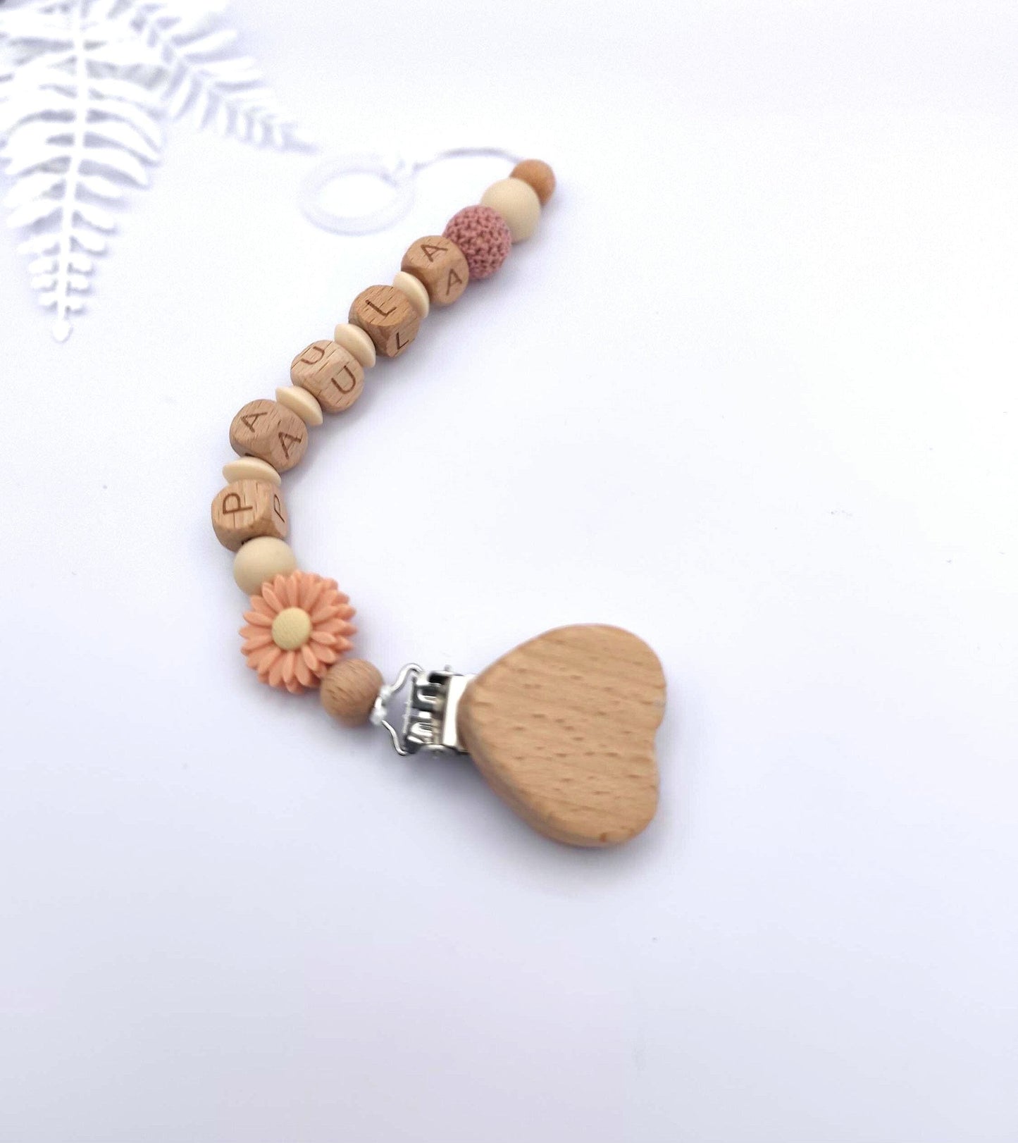 Personalisierte Schnullerkette Pfirsich mit Blume & Namen – Handgefertigte Babygeschenke – Holzbuchstaben – Individuelles Geschenk zur Geburt