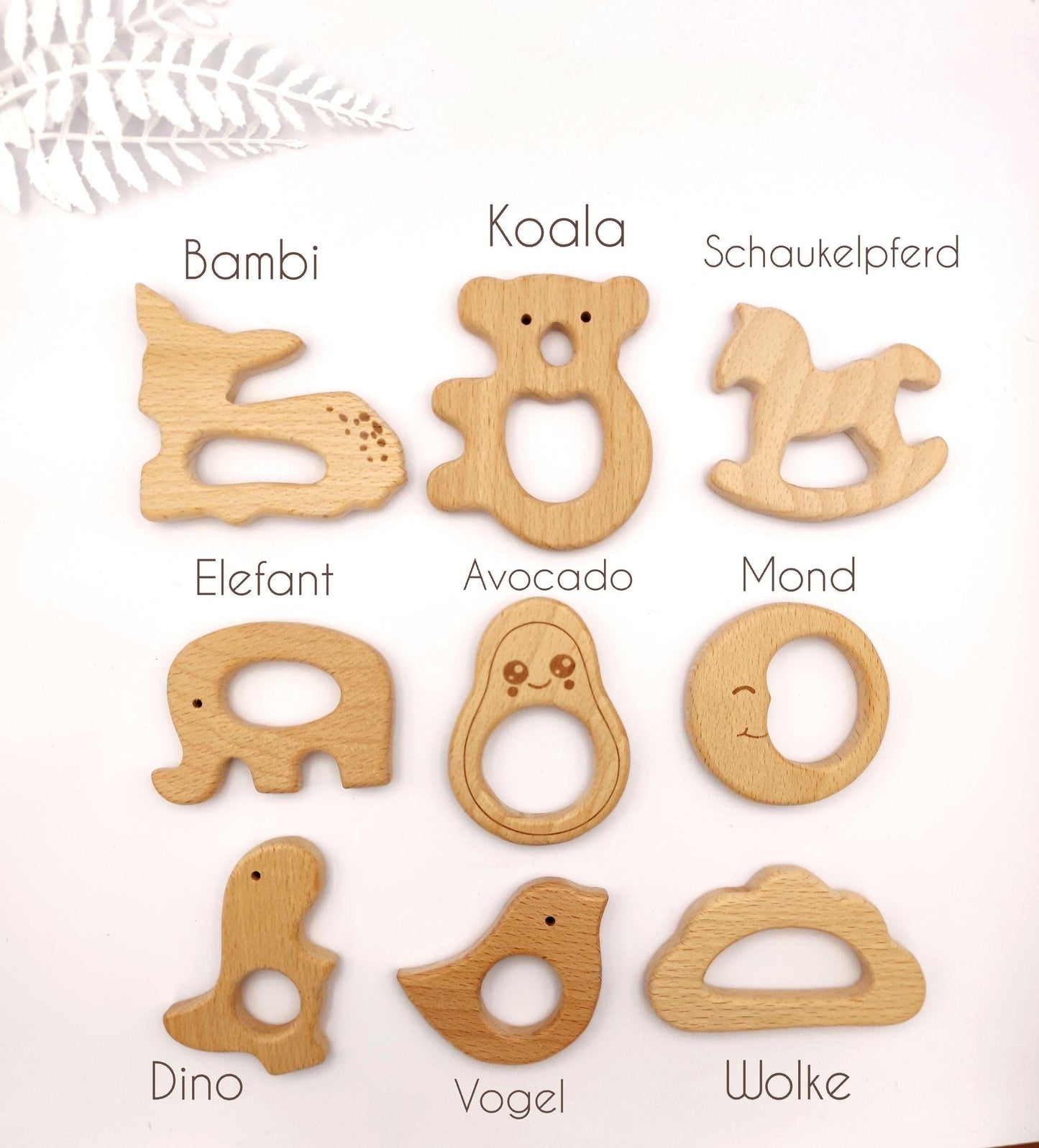Personalisierte Kinderwagenkette mit Namen, blau-weiß | Babygeschenk zur Geburt & Taufe | Handgefertigte Kinderwagenkette aus Holz und Silikon