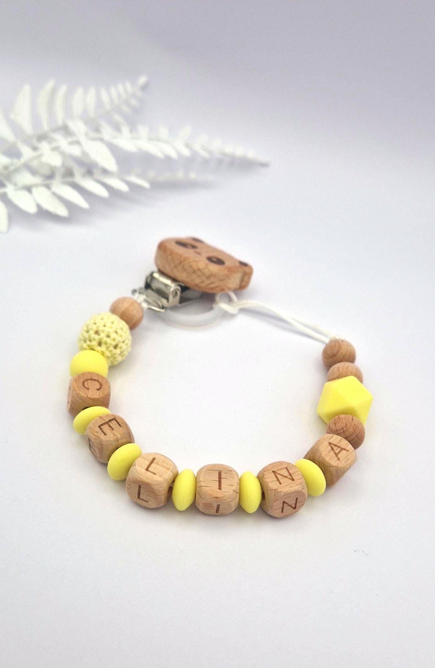 Personalisierte Schnullerkette mit Namen – liebevoll handgefertigtes Babygeschenk | Gelb | Junge/Mädchen | BPA-frei | Holz & Silikon