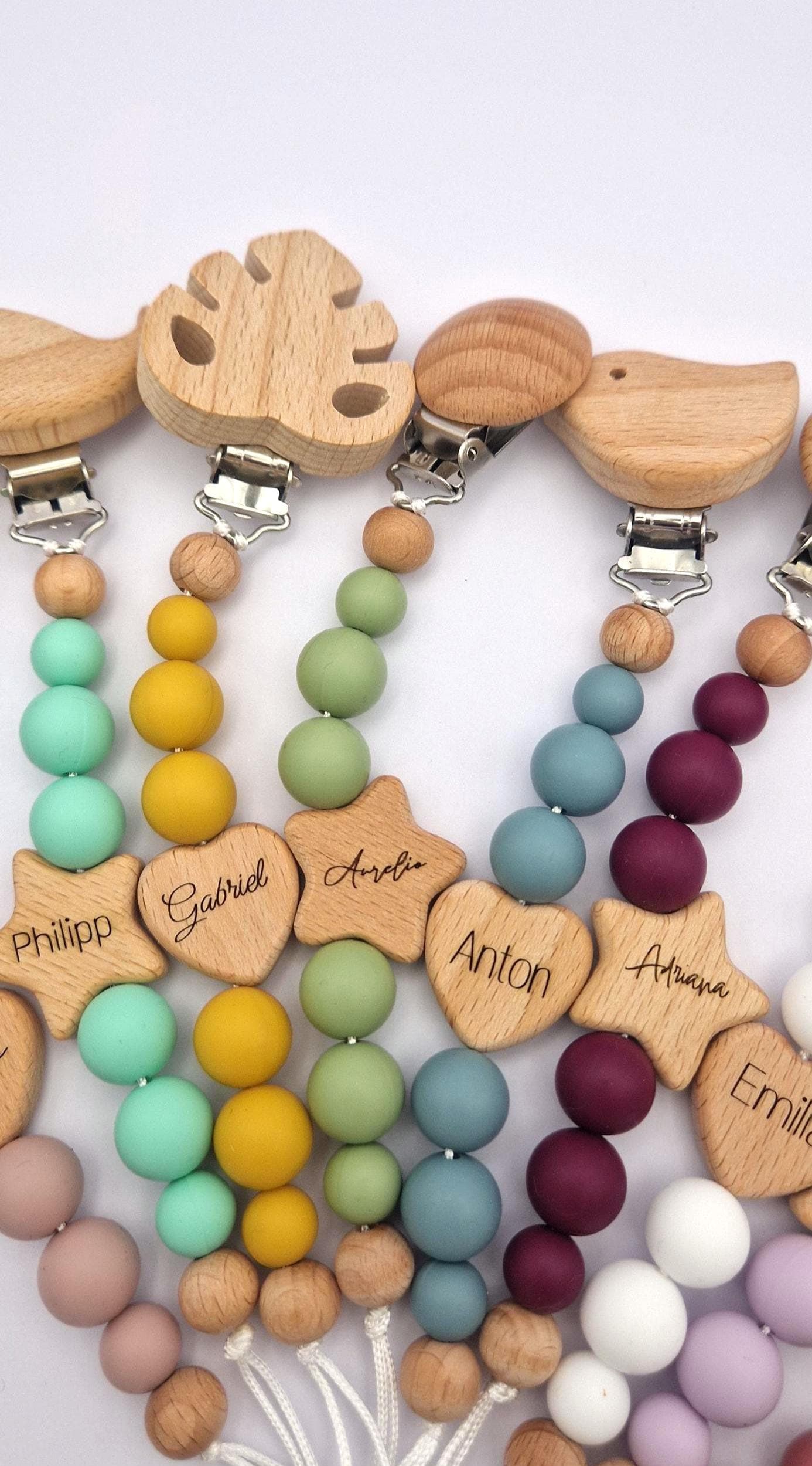 Personalisierte Schnullerkette mit Namen | Grün | Babygeschenk zur Geburt & Taufe | Handgefertigter Schnullerhalter BPA-frei | Mit Namensgravur