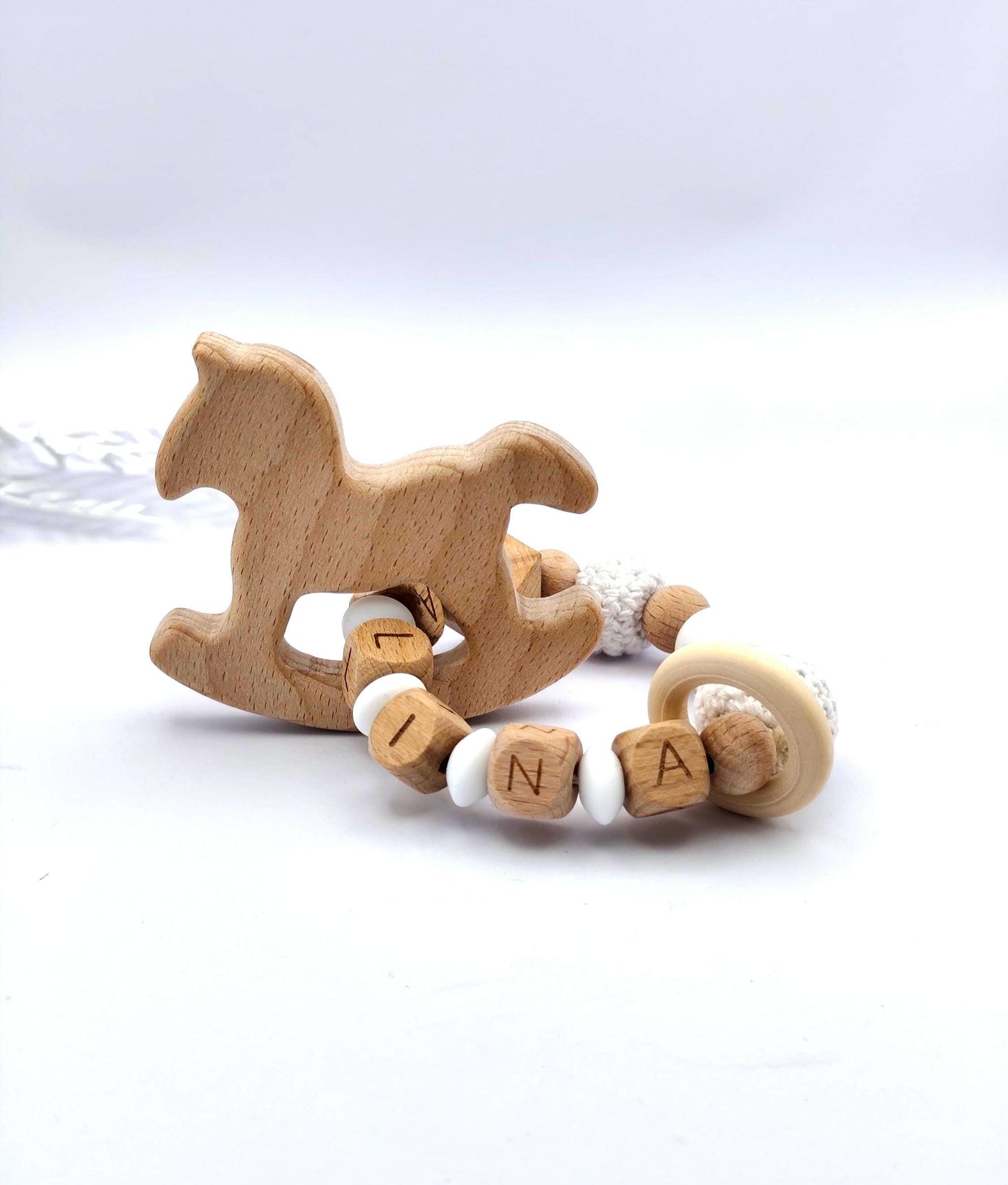 Personalisierter Greifling mit Namen - aus Holz & Silikon - liebevoll handgefertigter Greifling - Geschenk zur Geburt, Taufe - Holzbuchstaben