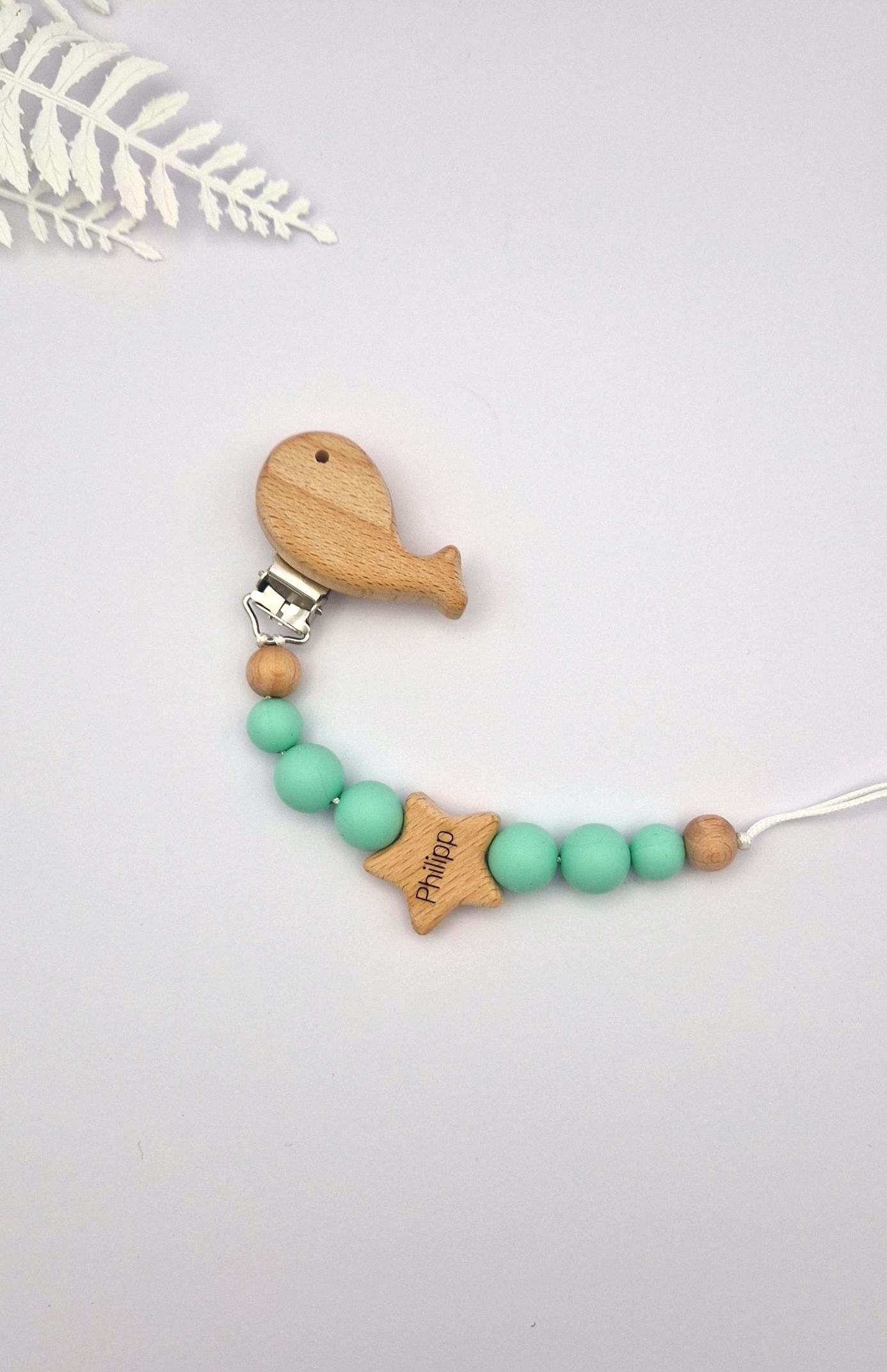 Personalisierte Schnullerkette mit Namen | Pastellgrün | Babygeschenk zur Geburt & Taufe | Handgefertigtes Babygeschenk BPA-frei | Namensgravur