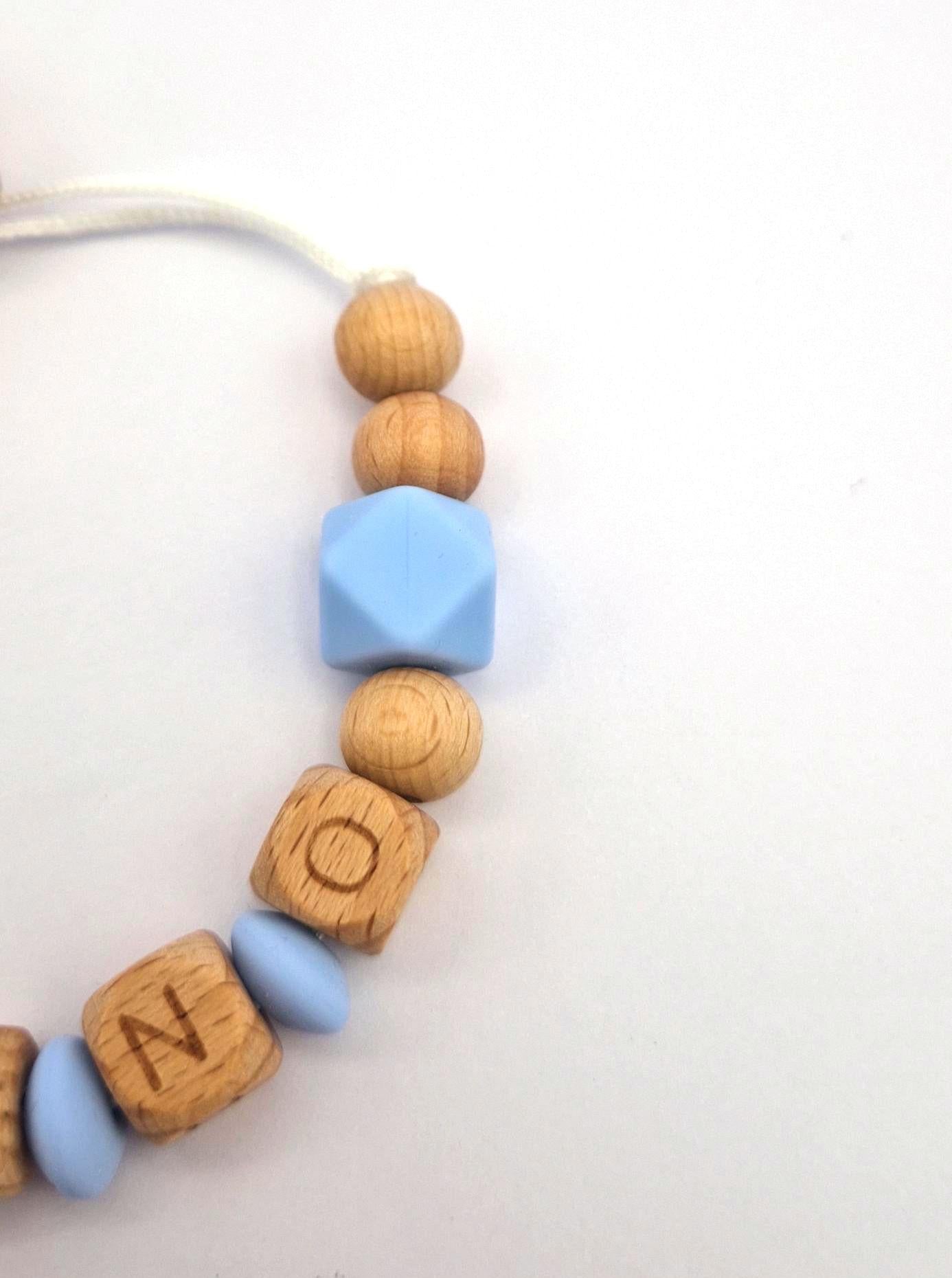 Personalisierte Schnullerkette mit Namen – liebevoll handgefertigtes Babygeschenk zur Geburt, Taufe | Blau | BPA-frei | Holz & Silikon