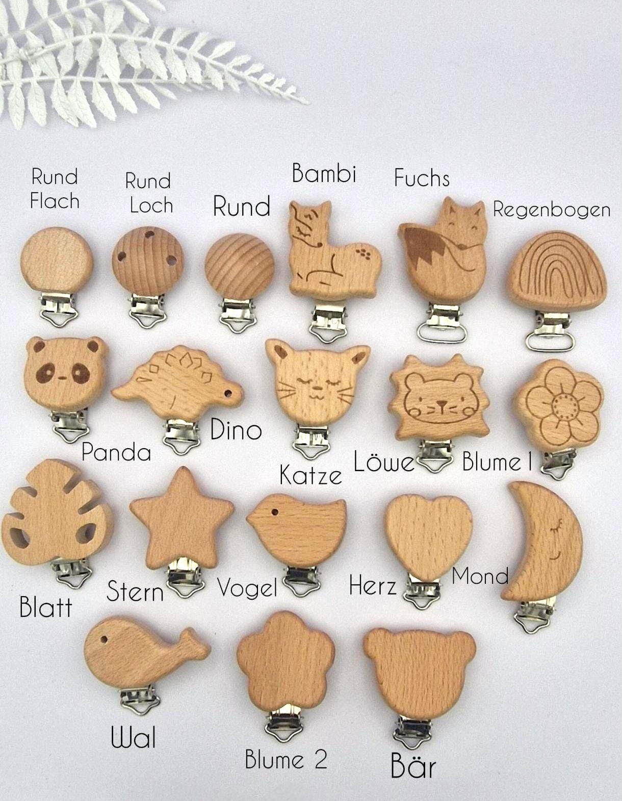 Makramee Schnullerkette personalisiert mit Namen – Babygeschenk – Baumwolle & Holz – gerade Makrameeform – handgefertigt in Österreich