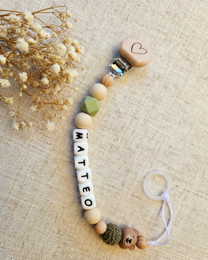 Personalisierte Schnullerkette mit Namen – Beige Schnullerkette mit Bär aus Silikon & Holz | Babygeschenk
