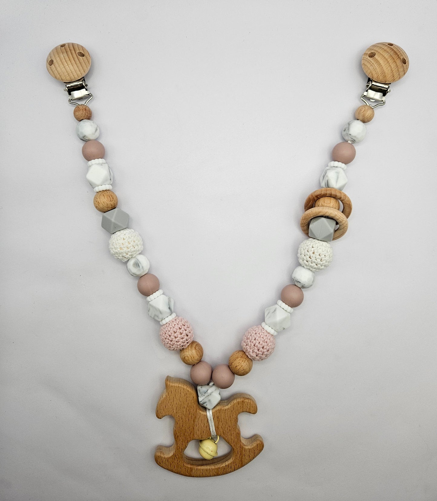 Personalisierte Kinderwagenkette mit Namen für Mädchen – BPA-frei aus Silikon & Holz, Babygeschenk zur Geburt, Marmordesign/Rose