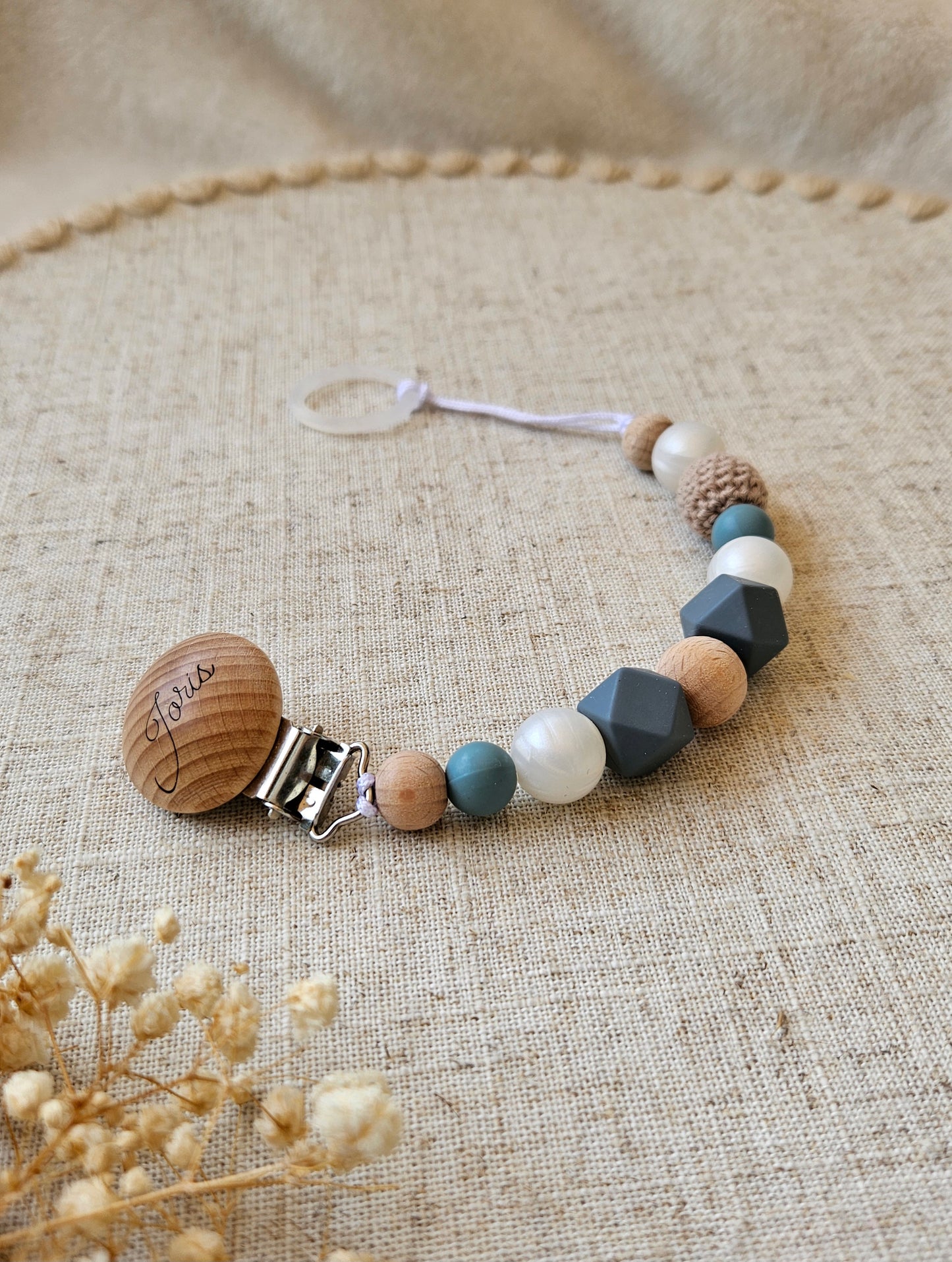 Personalisierte Schnullerkette Blau-Grau | Namensgravur | Geschenk zur Geburt & Taufe