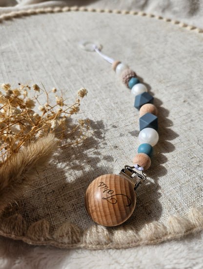 Personalisierte Schnullerkette Blau-Grau | Namensgravur | Geschenk zur Geburt & Taufe
