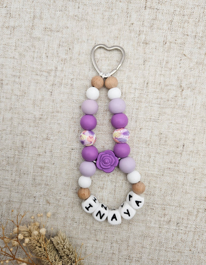 Personalisiertes Schnullerkette & Schlüsselanhänger Set – Lila Blume