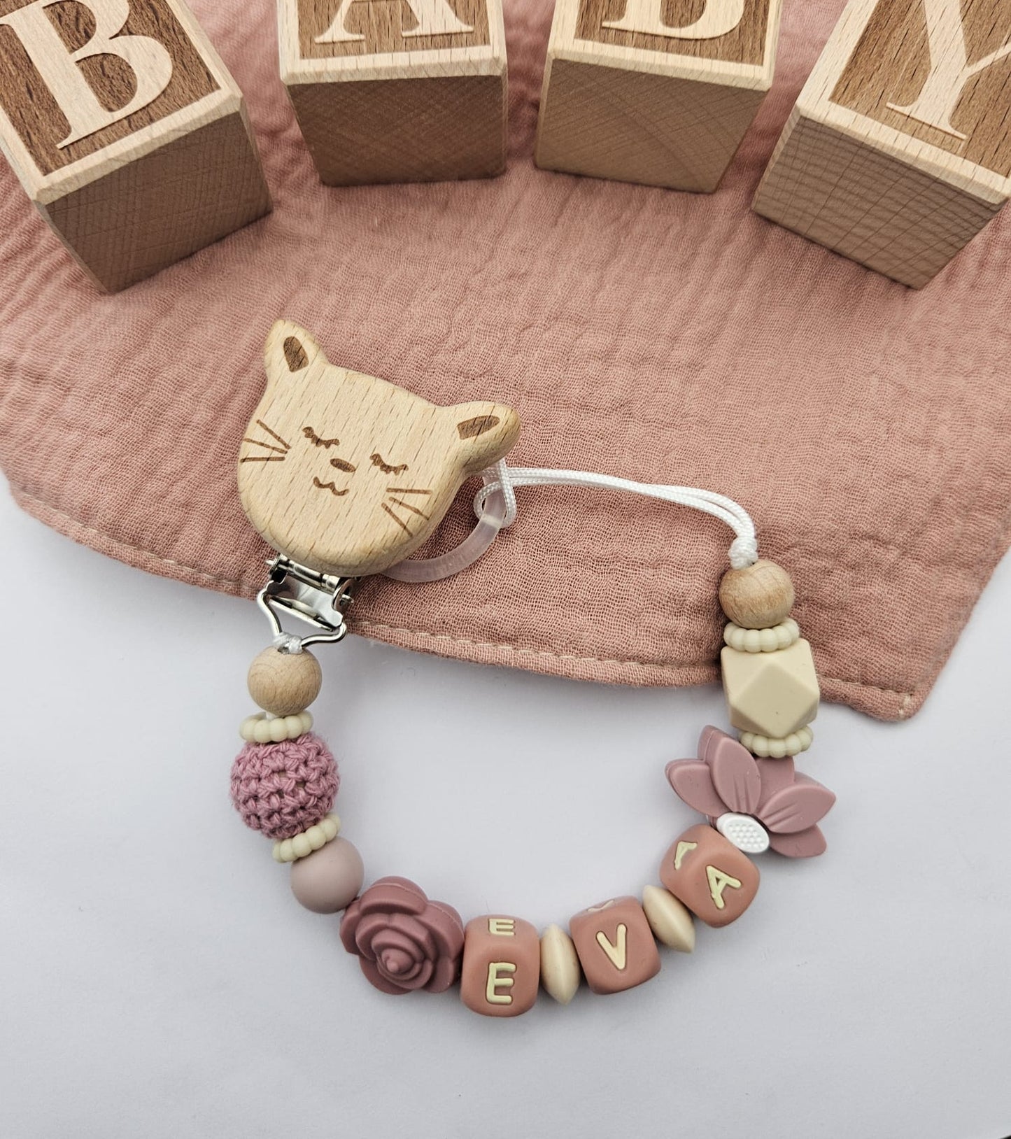 Personalisierte Schnullerkette mit Namen – Baby Mädchen