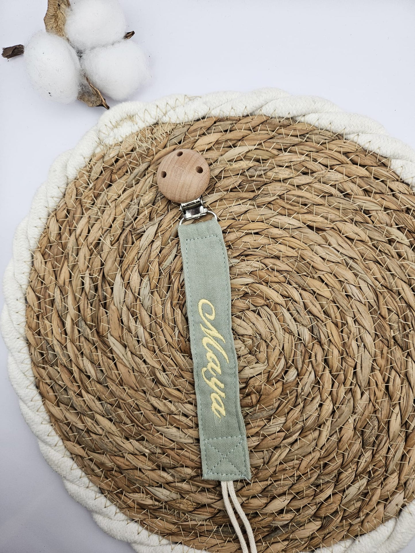 Personalisierte Schnullerkette mit Namen - Musselin Baumwolle – Boho Babygeschenk - individuell bestickt
