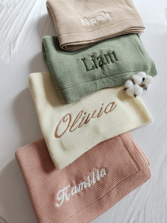 Babydecke personalisiert, bestickt mit Namen od. Datum – 100% Baumwolle | Geschenk zur Geburt, Taufe, Babyparty | Kuscheldecke für Babys