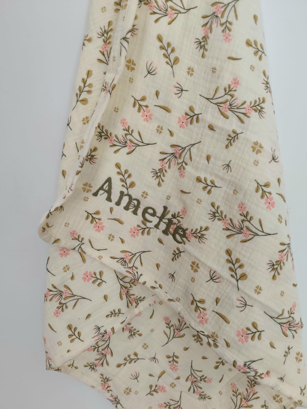 Personalisiertes Musselin Kapuzenhandtuch Baby – Name bestickt – Geschenk Geburt, Taufe