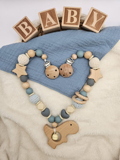 Personalisierte Kinderwagenkette für Jungen mit Namen – Grau Blau mit Sternen | BPA-frei