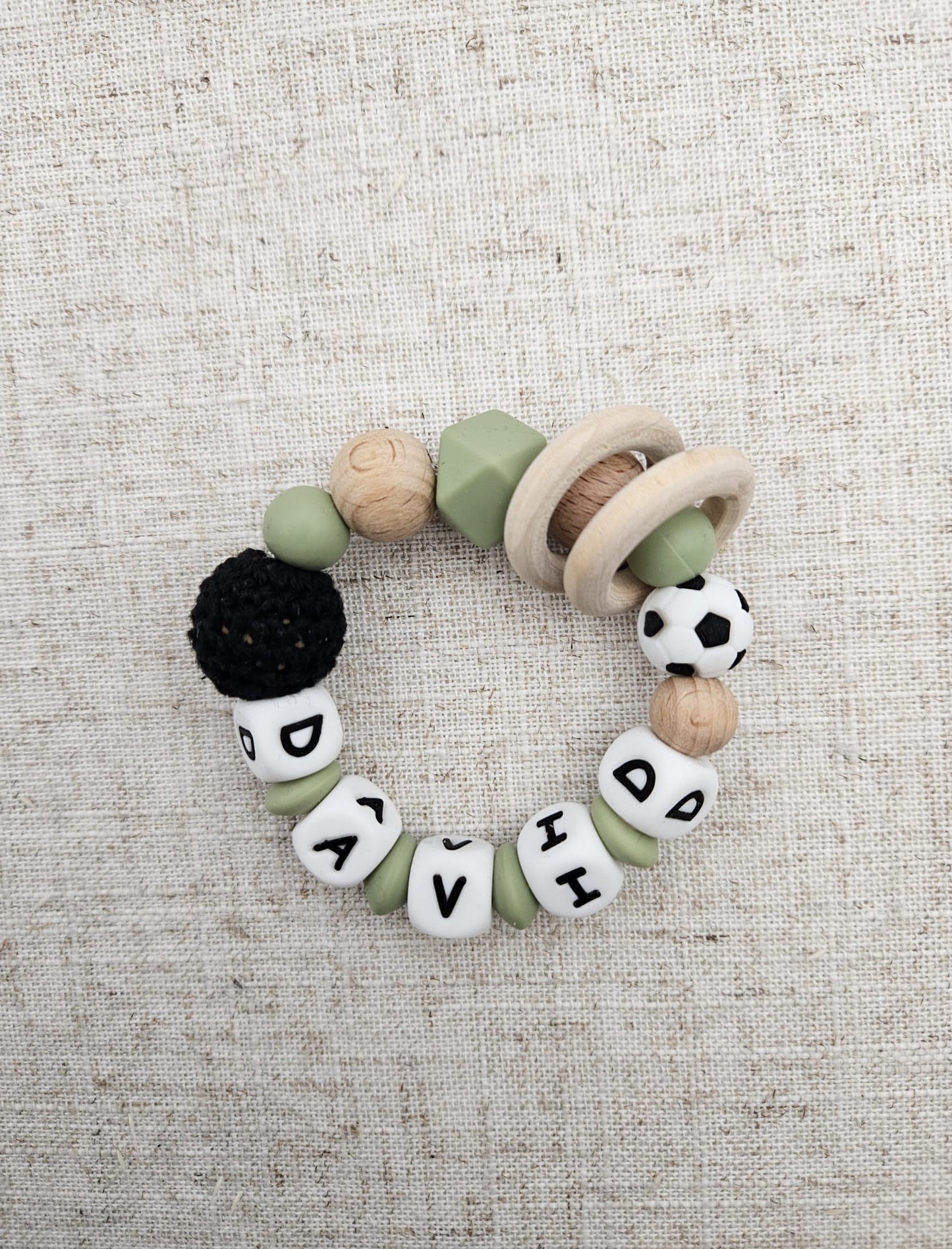 Fußball Schnullerkette & Greifling Set mit Namen – Für kleine Fußballfans - Babygeschenk mit Namen