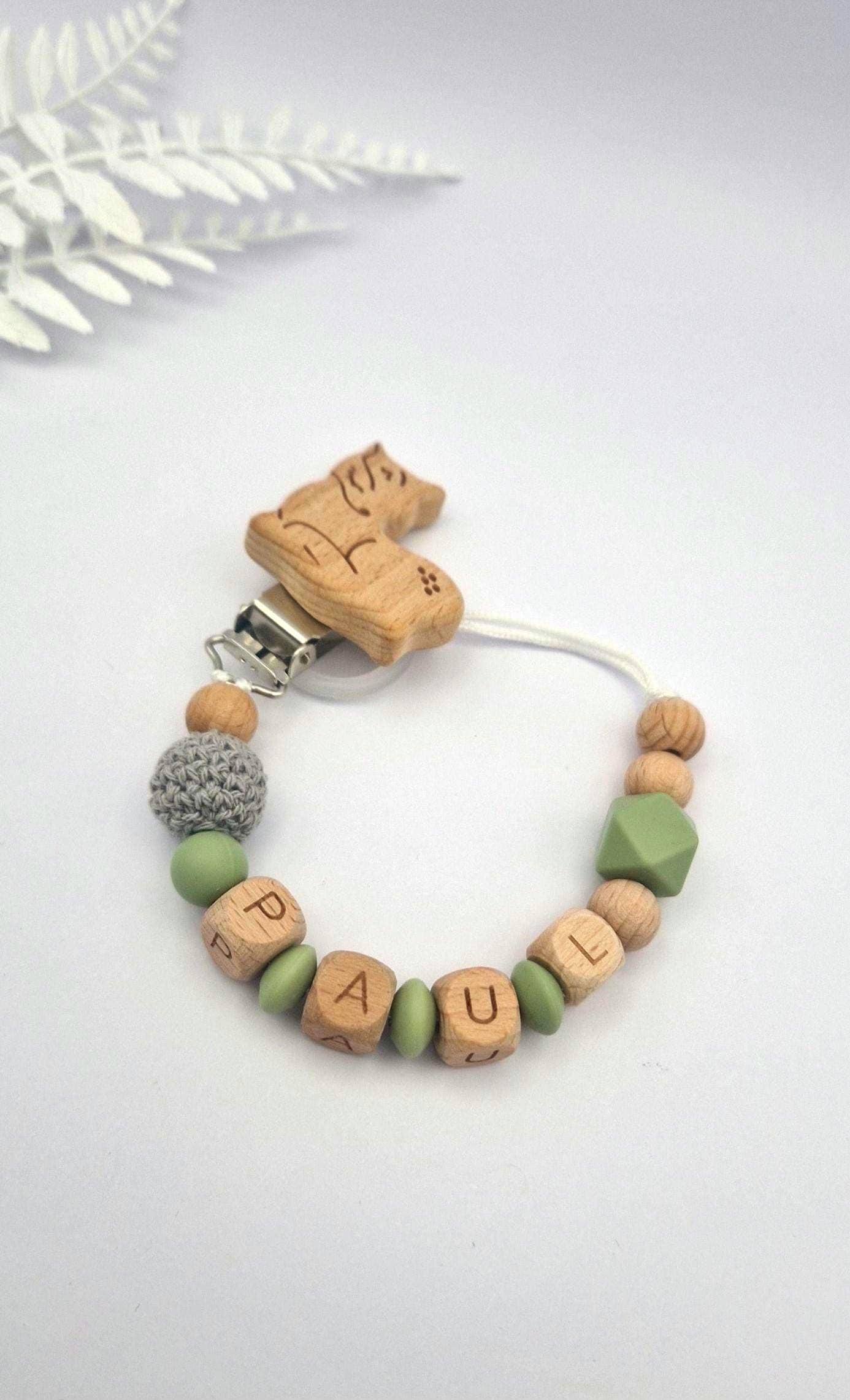 Personalisierte Schnullerkette mit Namen – liebevoll und sicher handgefertigtes Babygeschenk | Grün | Junge/Mädchen | BPA-frei | Holz & Silikon