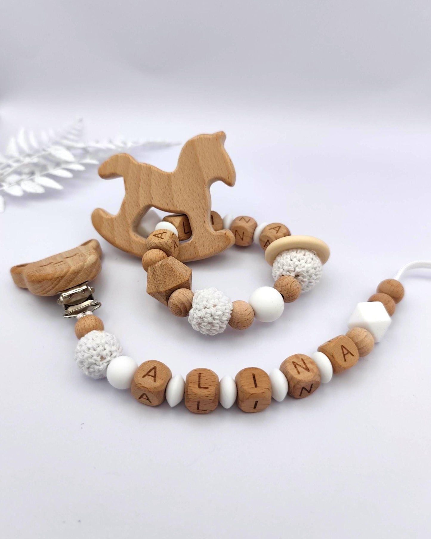 Baby Geschenkset Personalisiert Weiß – Schnullerkette mit Namen & Greifling – Geburtsgeschenk, Taufgeschenk, Babygeschenk Mädchen Junge