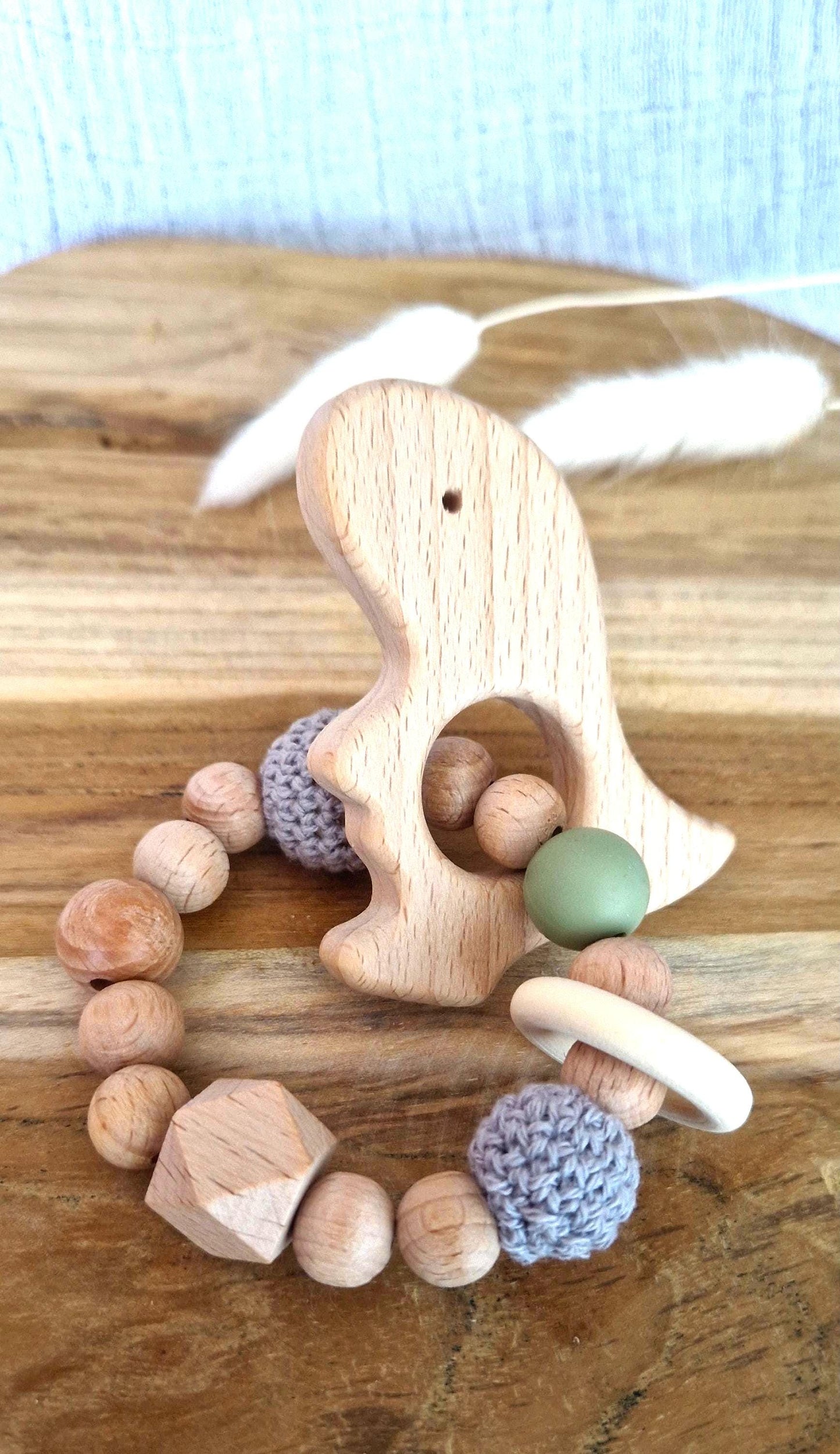Handgefertigter Greifling - aus Holz & Silikon - Babyspielzeug zur Geburt und Taufe - Geschenk für Neugeborene - Motorikspielzeug Baby