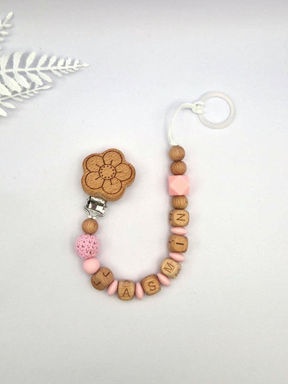 Personalisierte Schnullerkette mit Namen – liebevoll handgefertigtes Babygeschenk aus Österreich | Rosa | Mädchen | BPA-frei | Holz & Silikon