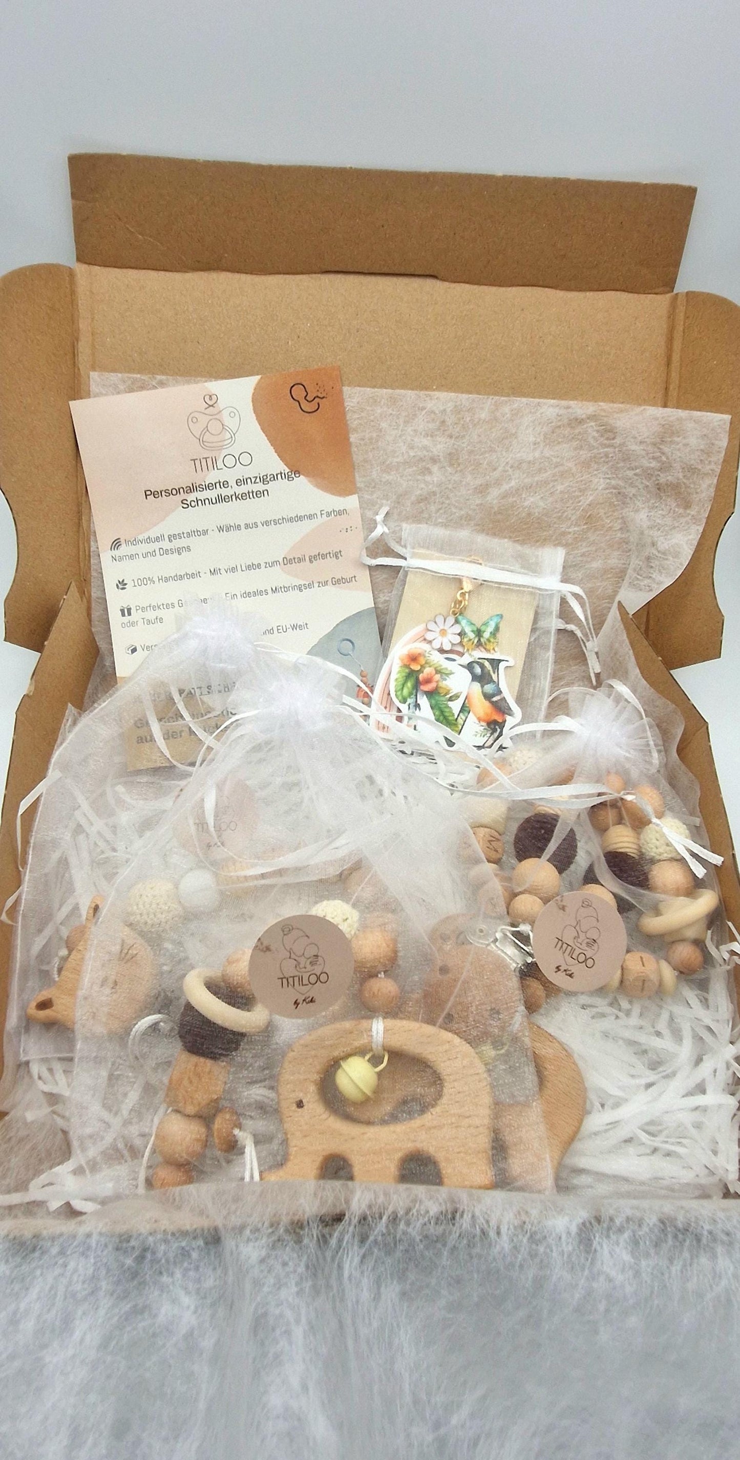 Personalisiertes Baby Geschenkset mit Gravur | Schnullerkette mit Namen + Kinderwagenkette + Maxi-Cosi Anhänger | Babygeschenk zur Geburt & Taufe