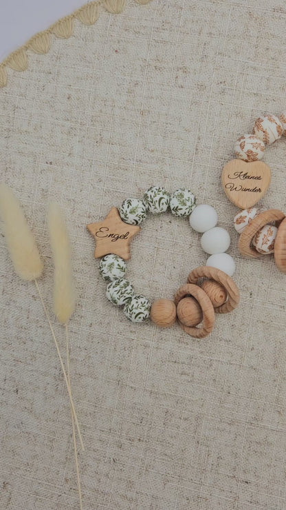 Personalisierter Greifling aus Holz & Silikon - Handgemacht - Boho Stil - Natur - Gravur