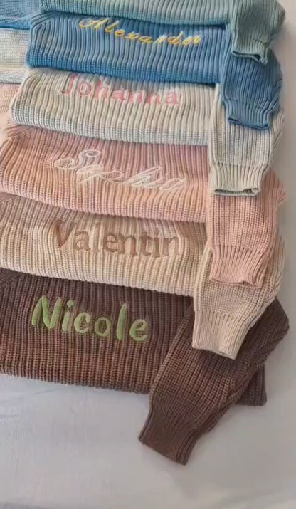 Liebevoll bestickter Baby Strickbody aus reiner Baumwolle - Bodysuit – weich, hautfreundlich & perfekt personalisiert für dein Baby