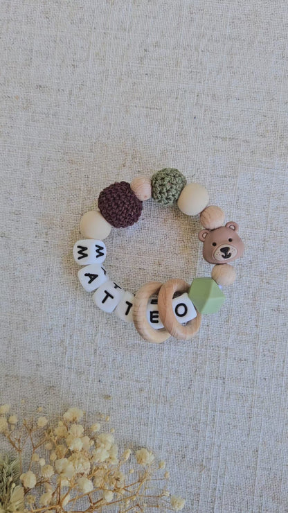 Personalisierter Greifling mit Namen | Bär Silikon & Holz in Beige | Baby Geschenk zur Geburt