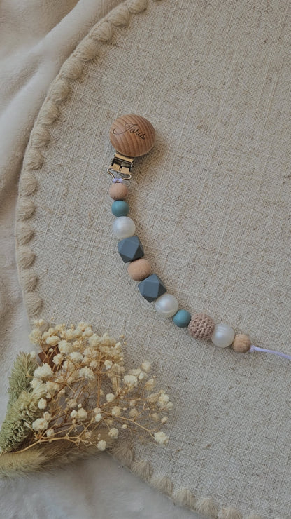 Personalisierte Schnullerkette Blau-Grau | Namensgravur | Geschenk zur Geburt & Taufe